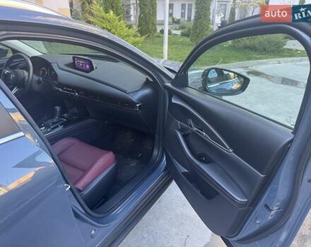 Сірий Мазда CX-30, об'ємом двигуна 2.5 л та пробігом 4 тис. км за 21900 $, фото 13 на Automoto.ua