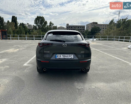 Серый Мазда CX-30, объемом двигателя 2 л и пробегом 7 тыс. км за 35500 $, фото 4 на Automoto.ua