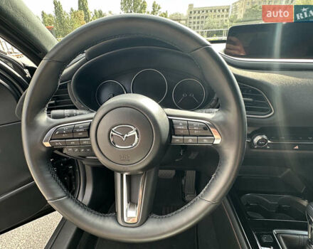 Серый Мазда CX-30, объемом двигателя 2 л и пробегом 7 тыс. км за 35500 $, фото 48 на Automoto.ua