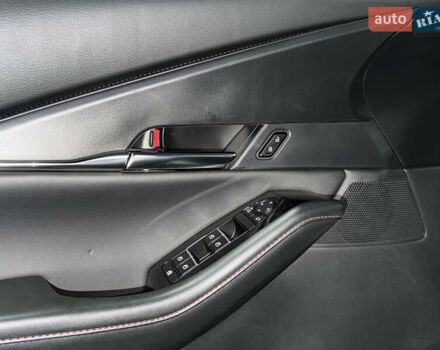 Серый Мазда CX-30, объемом двигателя 2.5 л и пробегом 1 тыс. км за 25700 $, фото 22 на Automoto.ua