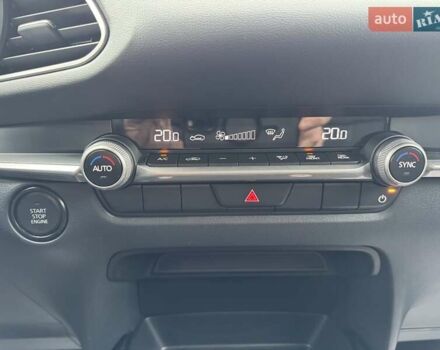 Сірий Мазда CX-30, об'ємом двигуна 2.49 л та пробігом 2 тис. км за 23500 $, фото 17 на Automoto.ua