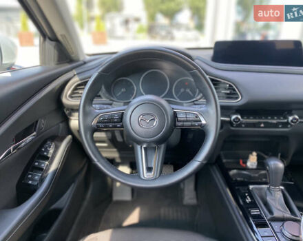 Серый Мазда CX-30, объемом двигателя 2 л и пробегом 7 тыс. км за 28999 $, фото 11 на Automoto.ua