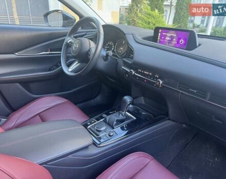 Сірий Мазда CX-30, об'ємом двигуна 2.5 л та пробігом 4 тис. км за 21900 $, фото 17 на Automoto.ua