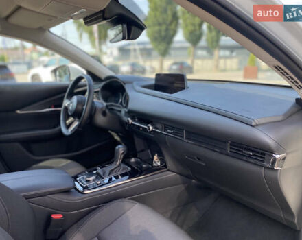 Серый Мазда CX-30, объемом двигателя 2 л и пробегом 7 тыс. км за 28999 $, фото 13 на Automoto.ua