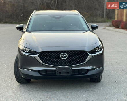 Серый Мазда CX-30, объемом двигателя 2.5 л и пробегом 2 тыс. км за 25550 $, фото 3 на Automoto.ua