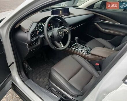 Серый Мазда CX-30, объемом двигателя 2 л и пробегом 1 тыс. км за 29900 $, фото 12 на Automoto.ua