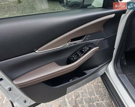 Серый Мазда CX-30, объемом двигателя 2 л и пробегом 1 тыс. км за 29900 $, фото 15 на Automoto.ua