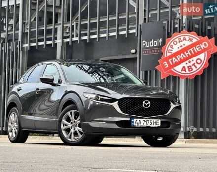 Серый Мазда CX-30, объемом двигателя 2 л и пробегом 82 тыс. км за 22900 $, фото 1 на Automoto.ua