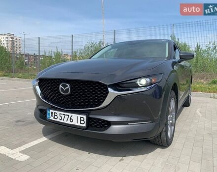 Серый Мазда CX-30, объемом двигателя 2.49 л и пробегом 35 тыс. км за 20500 $, фото 1 на Automoto.ua