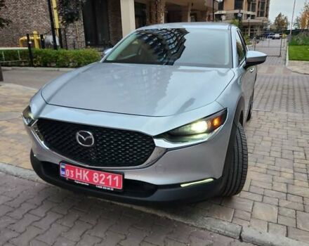 Серый Мазда CX-30, объемом двигателя 2.5 л и пробегом 130 тыс. км за 17990 $, фото 1 на Automoto.ua