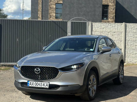 Серый Мазда CX-30, объемом двигателя 2.49 л и пробегом 69 тыс. км за 19999 $, фото 1 на Automoto.ua