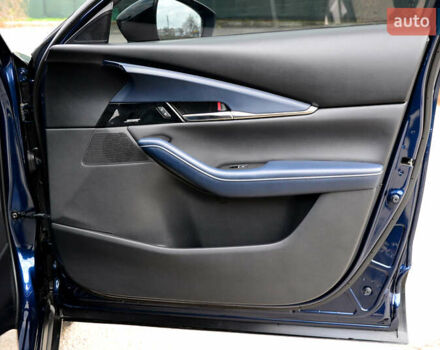 Синий Мазда CX-30, объемом двигателя 2.49 л и пробегом 105 тыс. км за 18199 $, фото 27 на Automoto.ua