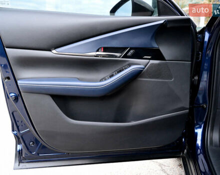 Синий Мазда CX-30, объемом двигателя 2.49 л и пробегом 105 тыс. км за 18199 $, фото 13 на Automoto.ua