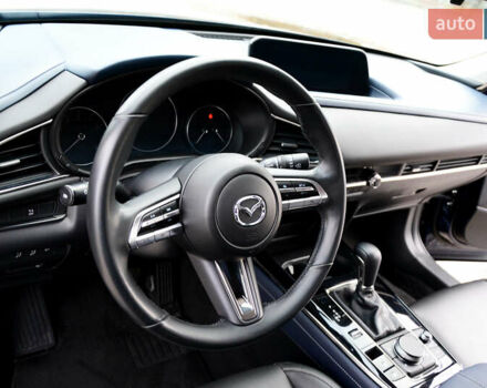 Синий Мазда CX-30, объемом двигателя 2.49 л и пробегом 105 тыс. км за 18199 $, фото 17 на Automoto.ua