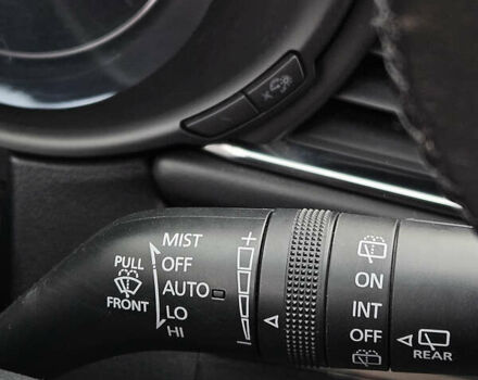 Синий Мазда CX-30, объемом двигателя 2.49 л и пробегом 105 тыс. км за 18199 $, фото 37 на Automoto.ua