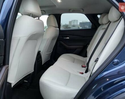 Синий Мазда CX-30, объемом двигателя 2.49 л и пробегом 57 тыс. км за 22990 $, фото 10 на Automoto.ua