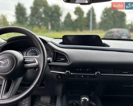 Синий Мазда CX-30, объемом двигателя 2.49 л и пробегом 71 тыс. км за 18400 $, фото 19 на Automoto.ua