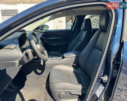 Синій Мазда CX-30, об'ємом двигуна 2.5 л та пробігом 40 тис. км за 18500 $, фото 8 на Automoto.ua