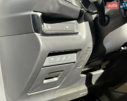 Синій Мазда CX-30, об'ємом двигуна 2.5 л та пробігом 56 тис. км за 18400 $, фото 13 на Automoto.ua
