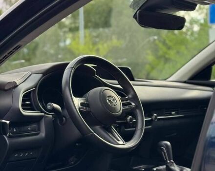 Синий Мазда CX-30, объемом двигателя 2.49 л и пробегом 82 тыс. км за 20500 $, фото 5 на Automoto.ua