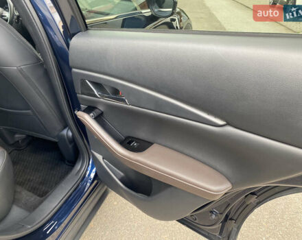 Синій Мазда CX-30, об'ємом двигуна 2.5 л та пробігом 57 тис. км за 19950 $, фото 66 на Automoto.ua