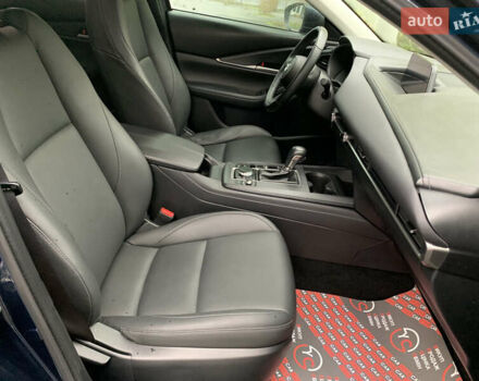Синий Мазда CX-30, объемом двигателя 2.5 л и пробегом 38 тыс. км за 21900 $, фото 29 на Automoto.ua