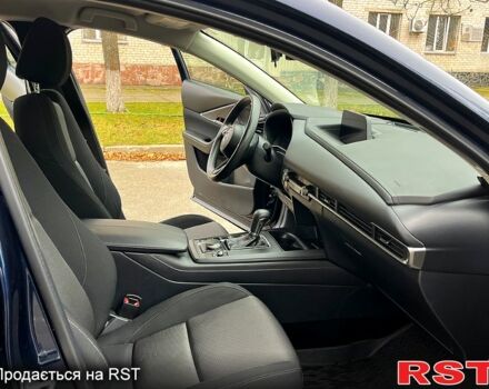 Синий Мазда CX-30, объемом двигателя 2.5 л и пробегом 17 тыс. км за 19800 $, фото 9 на Automoto.ua