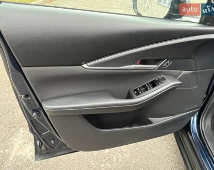 Синий Мазда CX-30, объемом двигателя 2.5 л и пробегом 17 тыс. км за 19800 $, фото 25 на Automoto.ua