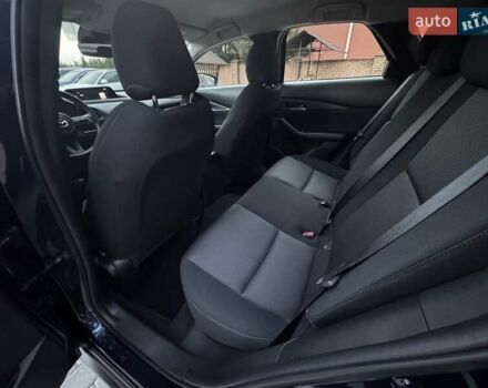 Синий Мазда CX-30, объемом двигателя 2.5 л и пробегом 8 тыс. км за 20999 $, фото 2 на Automoto.ua