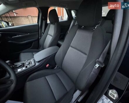 Синий Мазда CX-30, объемом двигателя 2.5 л и пробегом 8 тыс. км за 20999 $, фото 19 на Automoto.ua