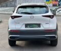 Білий Мазда CX-30 EV, об'ємом двигуна 0 л та пробігом 1 тис. км за 22500 $, фото 4 на Automoto.ua