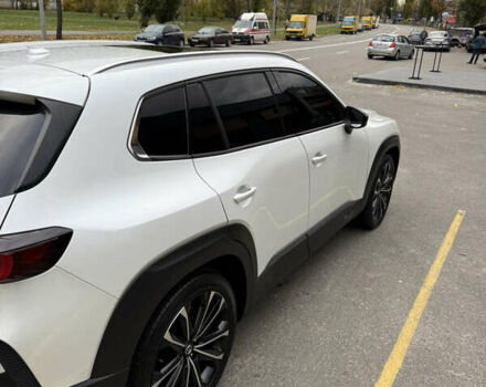 Белый Мазда CX-50, объемом двигателя 2.49 л и пробегом 27 тыс. км за 27000 $, фото 3 на Automoto.ua