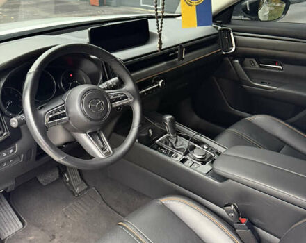 Белый Мазда CX-50, объемом двигателя 2.49 л и пробегом 27 тыс. км за 27000 $, фото 2 на Automoto.ua