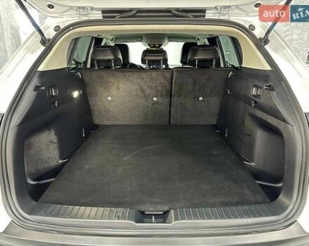 Белый Мазда CX-50, объемом двигателя 2.5 л и пробегом 49 тыс. км за 25999 $, фото 21 на Automoto.ua