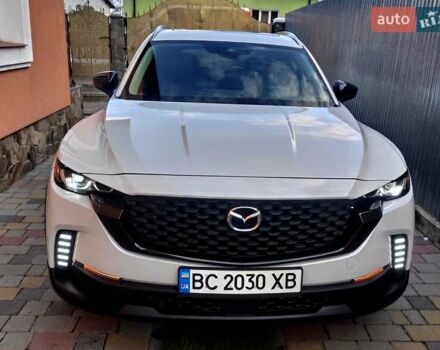 Белый Мазда CX-50, объемом двигателя 2.49 л и пробегом 27 тыс. км за 27800 $, фото 1 на Automoto.ua