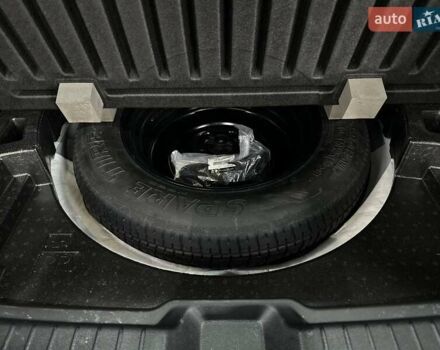 Белый Мазда CX-50, объемом двигателя 2.5 л и пробегом 49 тыс. км за 25999 $, фото 22 на Automoto.ua