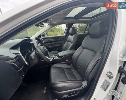 Білий Мазда CX-50, об'ємом двигуна 2.49 л та пробігом 11 тис. км за 26900 $, фото 14 на Automoto.ua