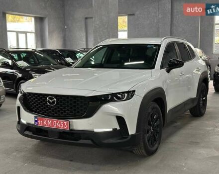 Белый Мазда CX-50, объемом двигателя 2.5 л и пробегом 49 тыс. км за 25999 $, фото 1 на Automoto.ua