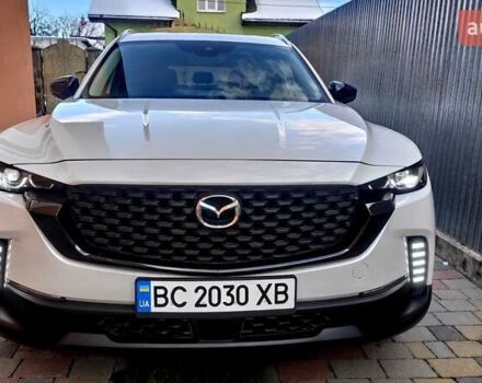 Белый Мазда CX-50, объемом двигателя 2.49 л и пробегом 27 тыс. км за 27800 $, фото 2 на Automoto.ua