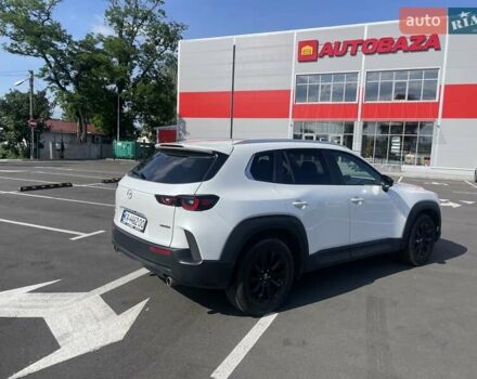 Белый Мазда CX-50, объемом двигателя 2.49 л и пробегом 10 тыс. км за 28600 $, фото 7 на Automoto.ua