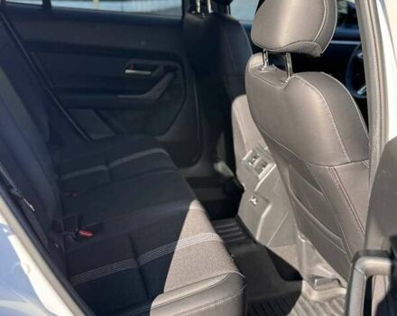 Белый Мазда CX-50, объемом двигателя 2.49 л и пробегом 5 тыс. км за 25400 $, фото 36 на Automoto.ua