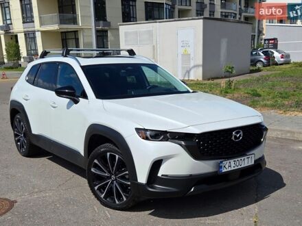 Белый Мазда CX-50, объемом двигателя 2.49 л и пробегом 6 тыс. км за 27400 $, фото 1 на Automoto.ua