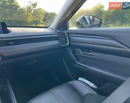 Чорний Мазда CX-50, об'ємом двигуна 2.49 л та пробігом 27 тис. км за 32500 $, фото 10 на Automoto.ua