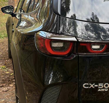 Черный Мазда CX-50, объемом двигателя 2.49 л и пробегом 45 тыс. км за 29550 $, фото 4 на Automoto.ua