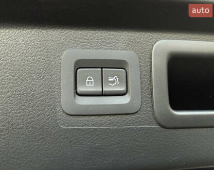 Чорний Мазда CX-50, об'ємом двигуна 2.49 л та пробігом 27 тис. км за 25900 $, фото 27 на Automoto.ua