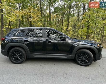 Черный Мазда CX-50, объемом двигателя 2.49 л и пробегом 58 тыс. км за 25500 $, фото 3 на Automoto.ua