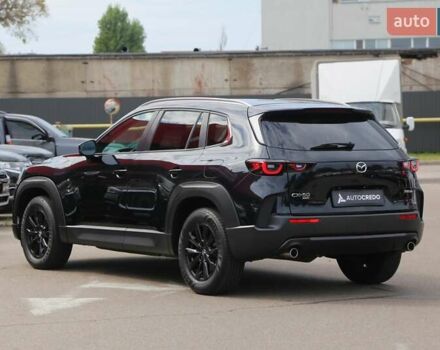 Чорний Мазда CX-50, об'ємом двигуна 2.49 л та пробігом 9 тис. км за 28900 $, фото 4 на Automoto.ua