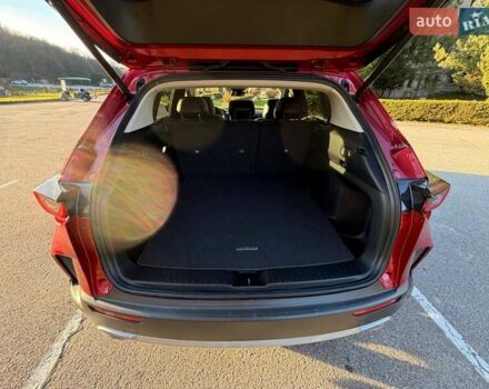 Красный Мазда CX-50, объемом двигателя 2.49 л и пробегом 19 тыс. км за 25500 $, фото 45 на Automoto.ua