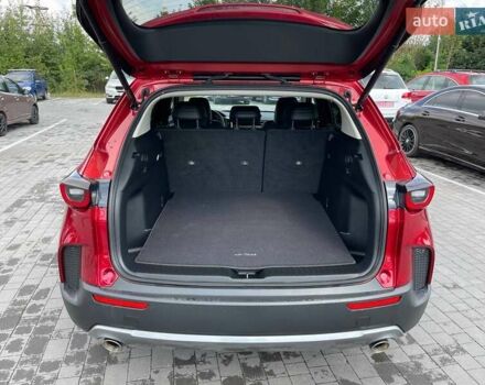 Красный Мазда CX-50, объемом двигателя 2.49 л и пробегом 19 тыс. км за 28700 $, фото 31 на Automoto.ua