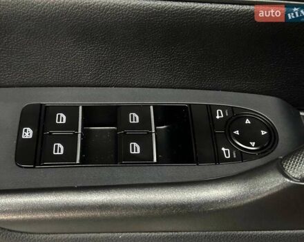 Червоний Мазда CX-50, об'ємом двигуна 2.49 л та пробігом 69 тис. км за 23999 $, фото 13 на Automoto.ua